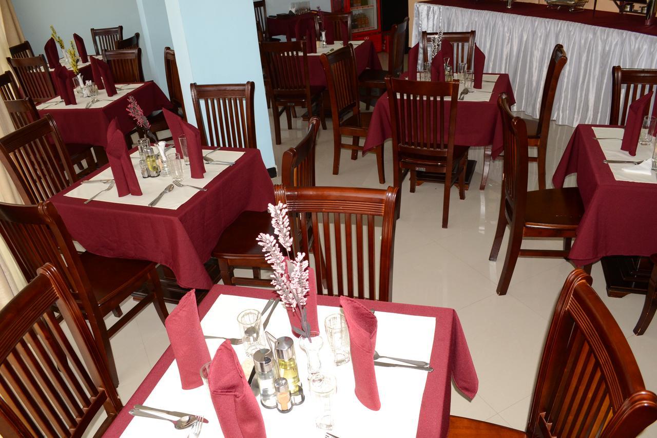 Lakemark Hotel And Tour Service Bahir Dar Ngoại thất bức ảnh