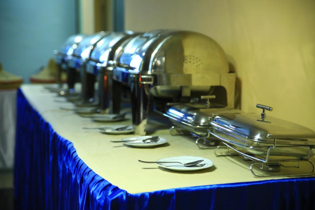 Lakemark Hotel And Tour Service Bahir Dar Ngoại thất bức ảnh